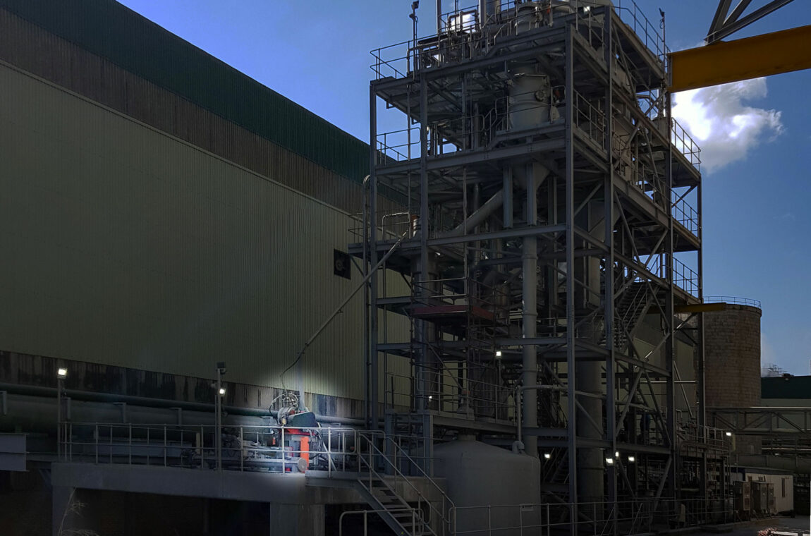 Paper industry: CRP system with centrifuge for mixing salts containing sodium, chloride and potassium compounds (Na₂SO₄, Na₂CO₃, NaCl, K₂SO₄, K₂CO₃ and KCl)